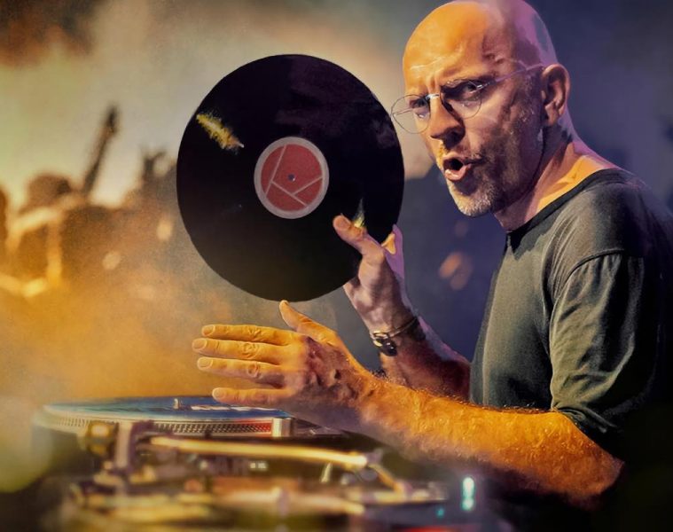 technoszene.com › elektronische Musik, Events, Entertainment und Lifestyle